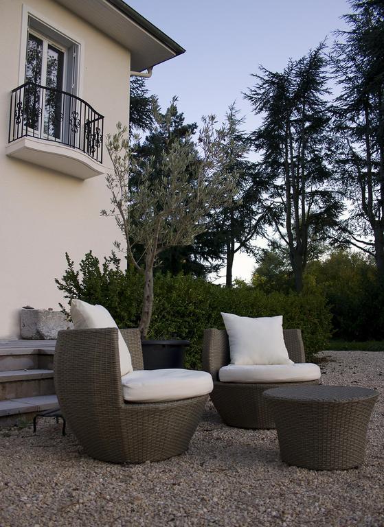 La Maison De Roussille Bed and Breakfast Francheville  Esterno foto